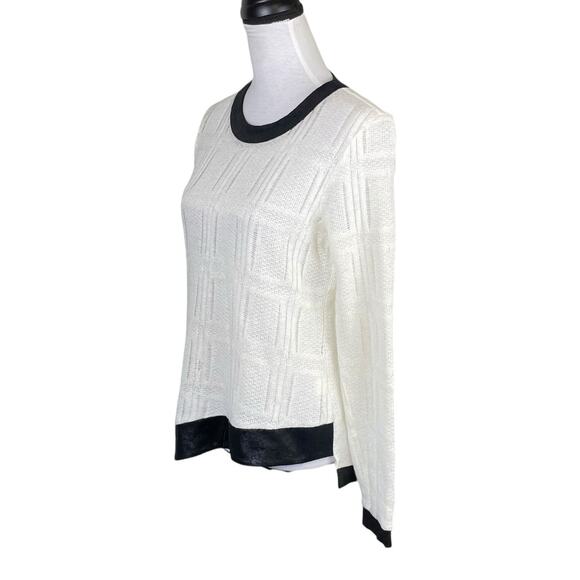 Waverly Grey Cream Thin Open Knit Black Trim Pullover Long Sleeve Sweater - Picture 4 of 11